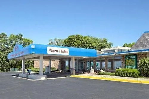 Freeport Plaza Hotel 3*