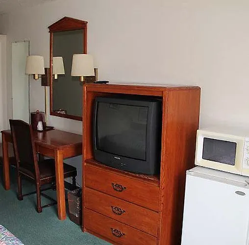 Freeport Plaza Hotel 3* Freeport